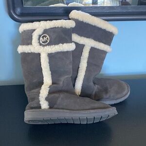 Michael Kors Winter Boots Size 11 Charcoal Grey